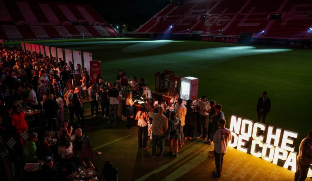 Noche de Copas en UNO: Estudiantes celebra sus 120 años junto a las glorias del club