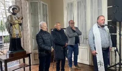 La CGT recibió por primera vez la imagen de San Cayetano en su sede histórica de La Plata