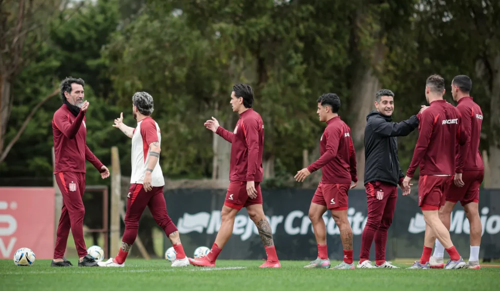 ¿Qué futbolistas de Estudiantes podrían regresar a los convocados frente a Flamengo?