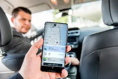 Choferes de Uber, DiDi y Cabify harán un apagón masivo contra las apps de transporte
