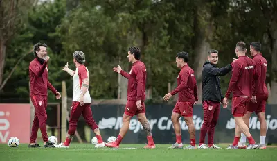 ¿Qué futbolistas de Estudiantes podrían regresar a los convocados frente a Flamengo?