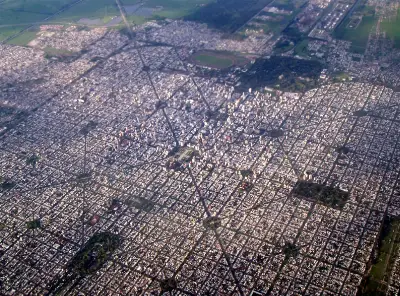 El nuevo Plan de Ordenamiento Territorial de La Plata: un golpe al desarrollo, la inversión y la libertad urbana