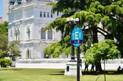 El Estacionamiento Medido cambia durante el verano y funcionará con horario reducido