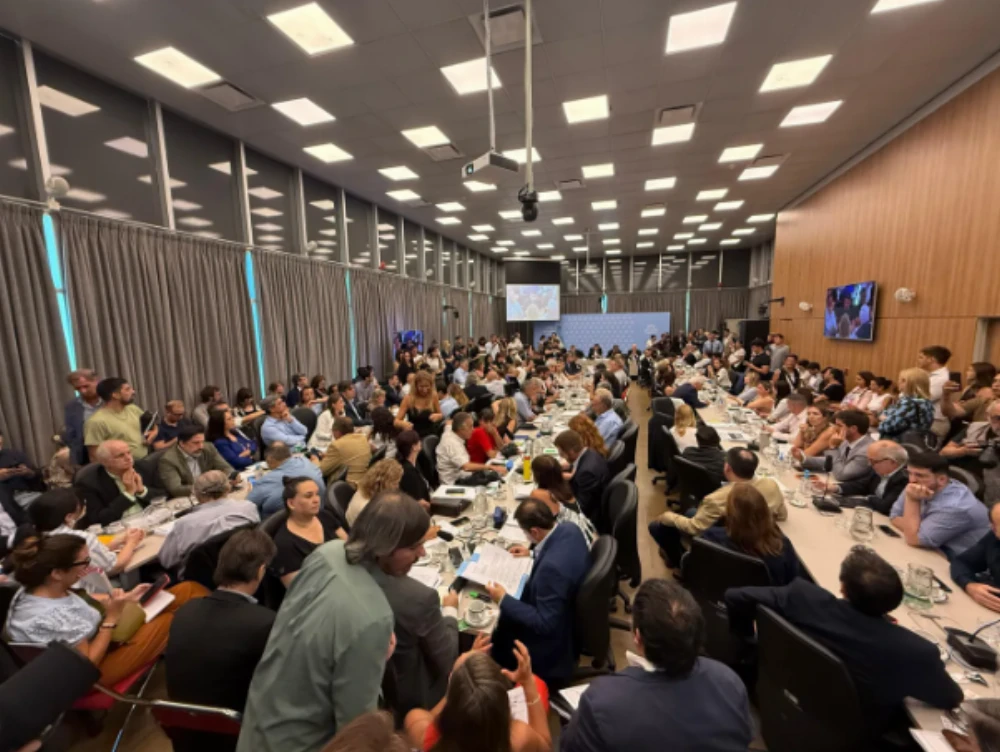 Reforma laboral: el oficialismo llamó a sesionar este jueves en Diputados