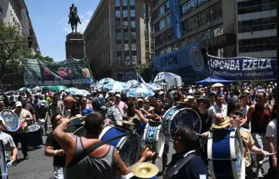 El Gobierno descontará el día a los trabajadores estatales que adhieran al paro nacional
