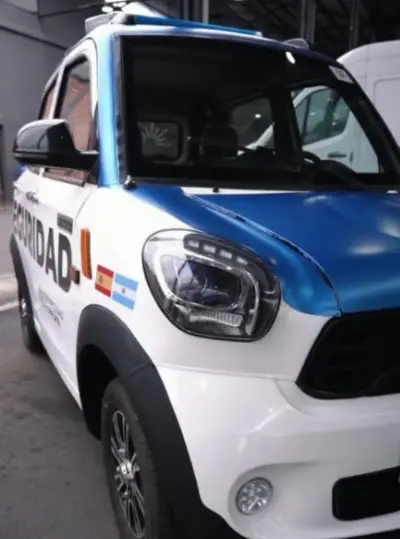 "Manolito", el nuevo auto de seguridad que patrullará Plaza España 